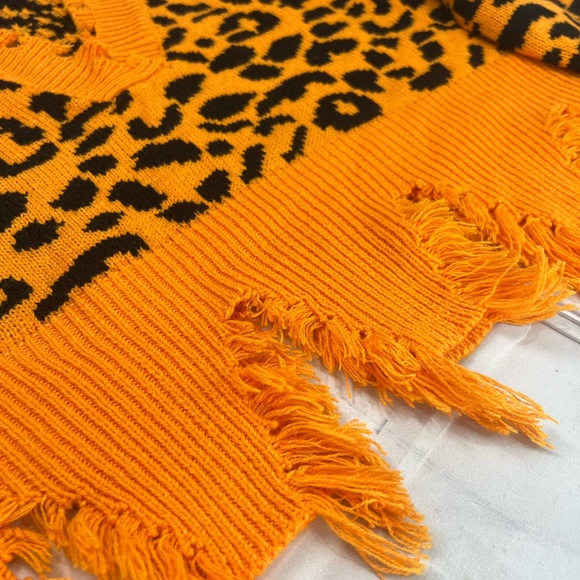 Cheetah Print Women's Fringe Drop Sleeve Crop Sweater Orange  Size L - Picture 8 of 13
